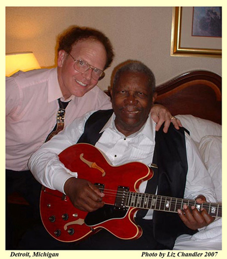 DENNIS CHANDLER BRINGS BB KING ANOTHER GUITAR  A 1
